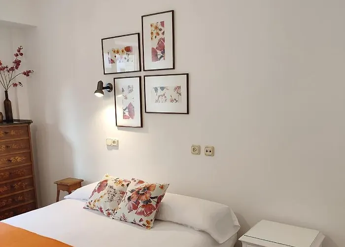 Spacious Confortable Next And Pintxos Area *