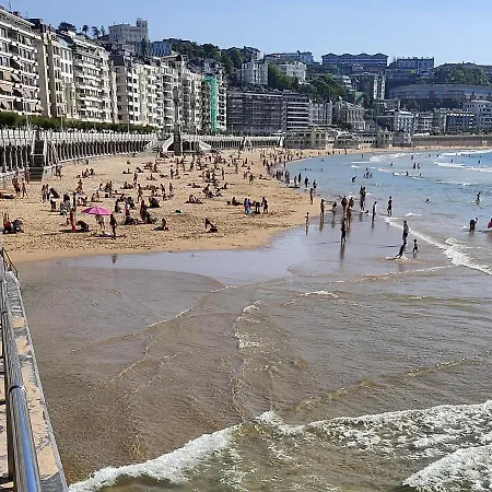 Spacious Confortable Close To And Pintxos Area * San Sebastian