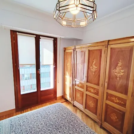 Apartment Spacious Confortable Close To And Pintxos Area