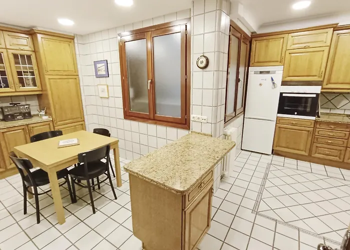 Spacious Confortable Next And Pintxos Area Apartment *