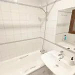 Spacious Confortable Next And Pintxos Area Apartment